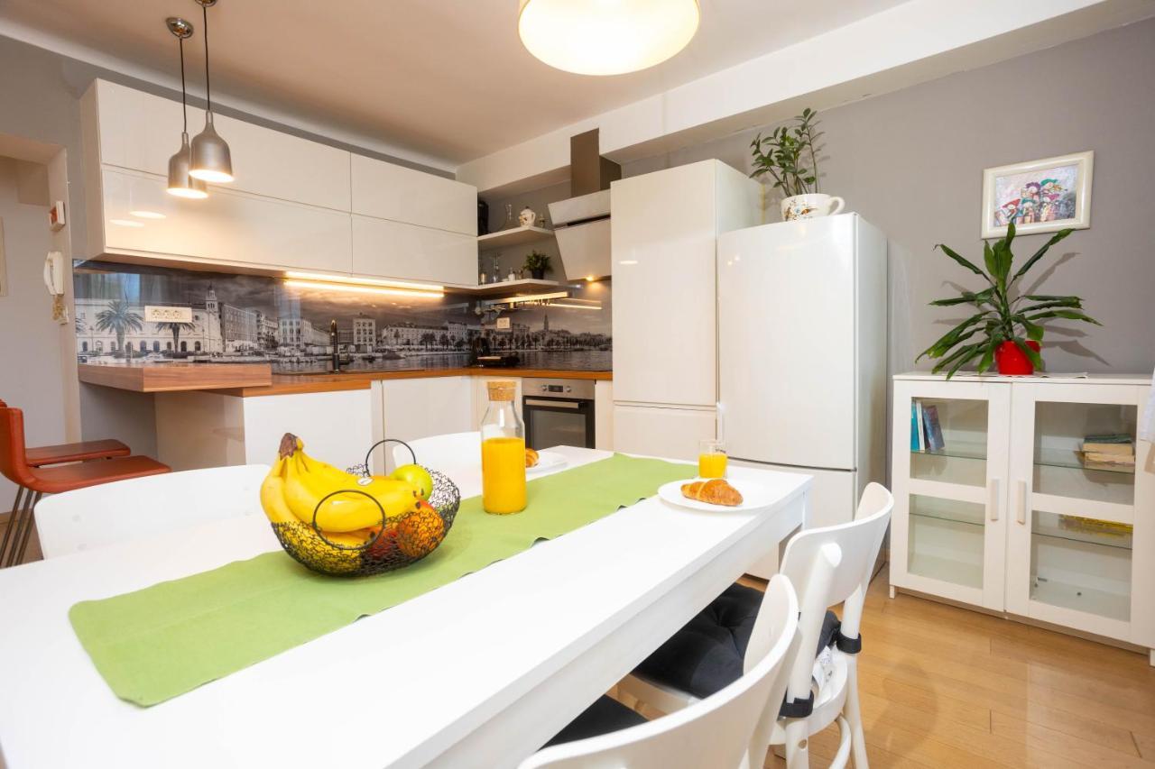 Apartment Aviani Спліт Екстер'єр фото
