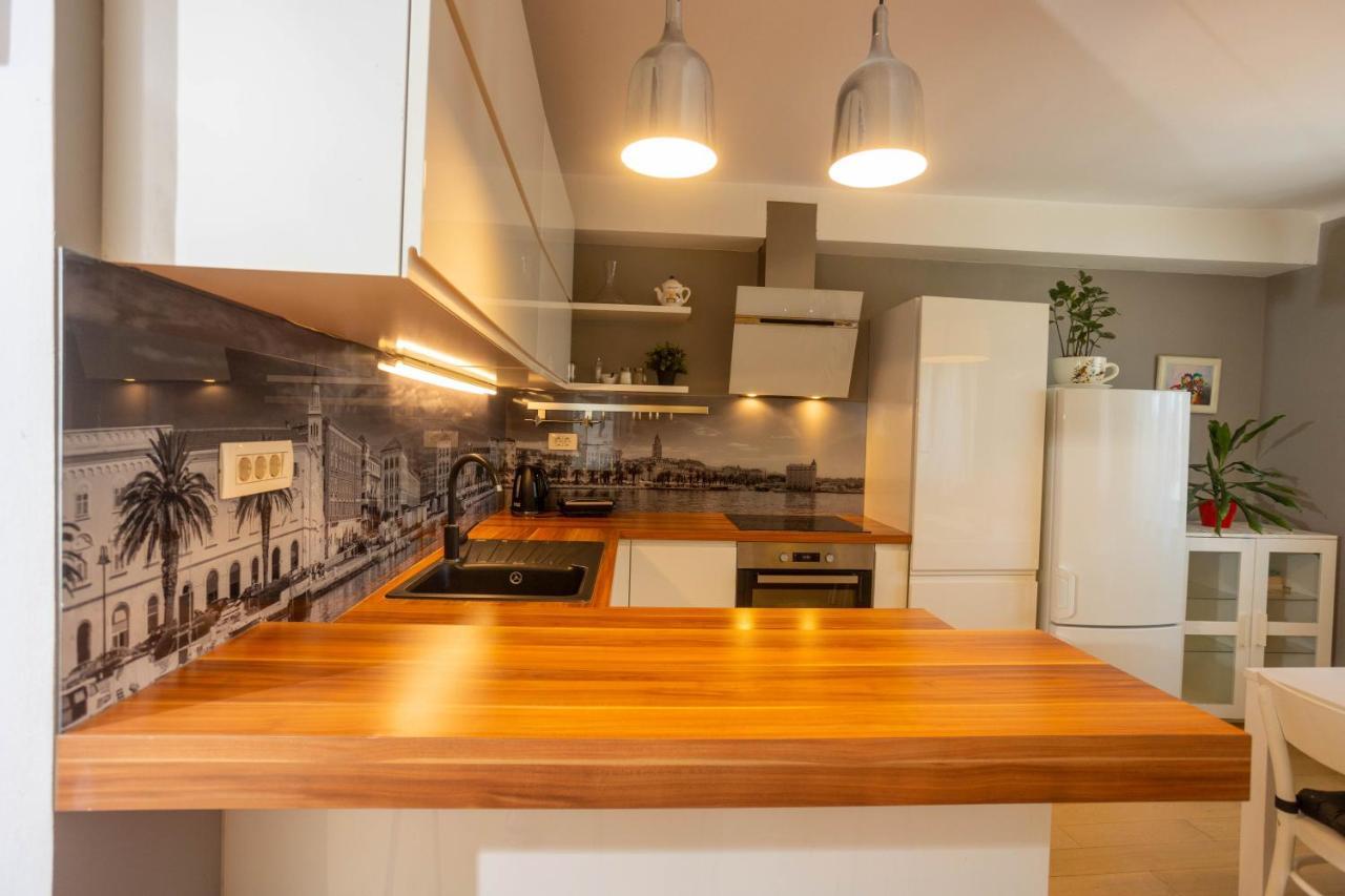 Apartment Aviani Спліт Екстер'єр фото