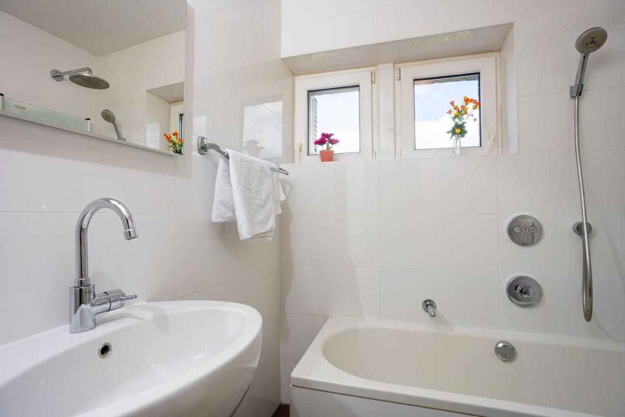 Apartment Aviani Спліт Екстер'єр фото