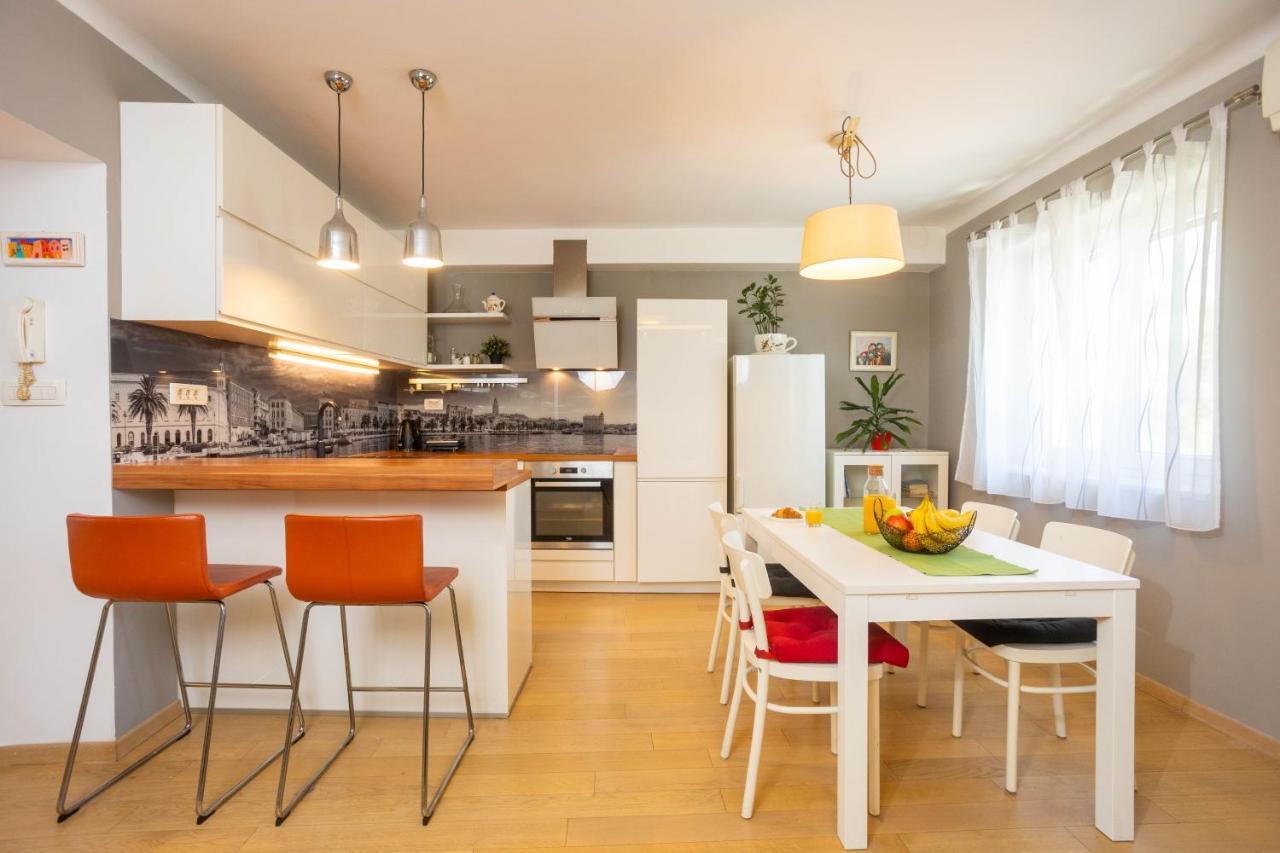 Apartment Aviani Спліт Екстер'єр фото